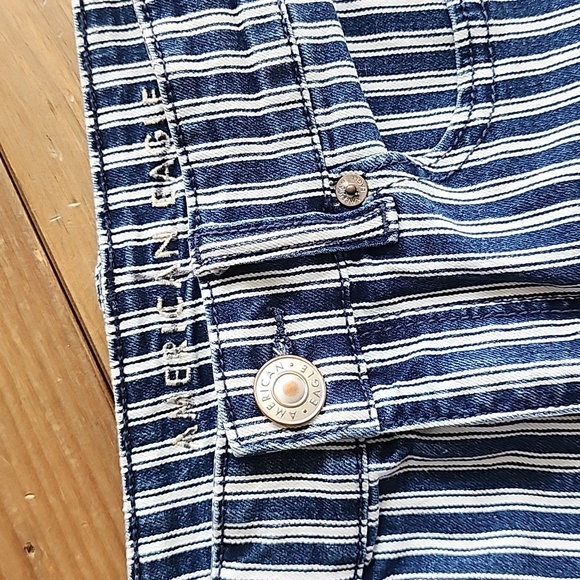 American Eagle Next Level Stretch Striped Shorts - 6 - Picture 2 of 8